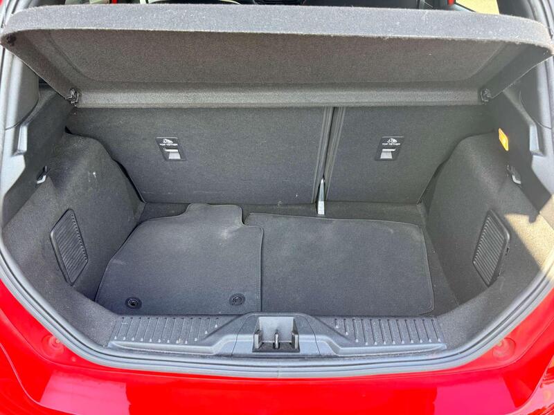Ford Fiesta view 6