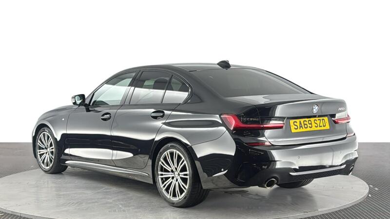 BMW 3 Series view 6