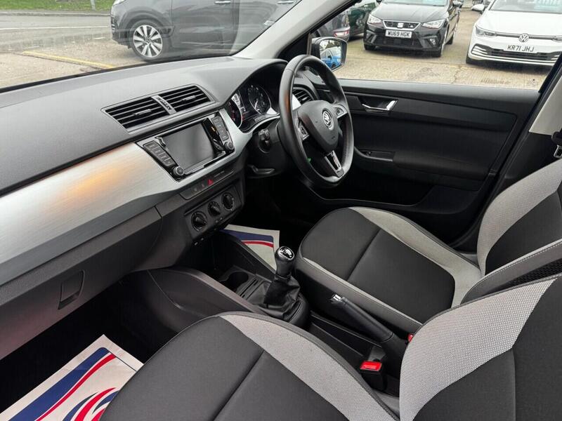 Skoda Fabia view 3