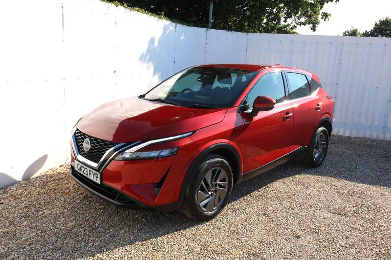 Nissan Qashqai view 2
