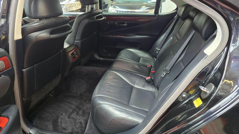 Lexus LS view 22