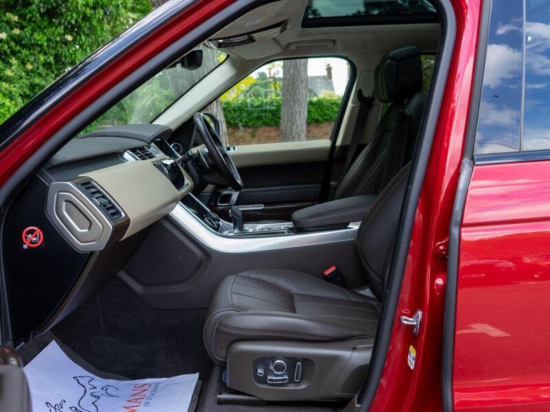 Land Rover Range Rover view 5