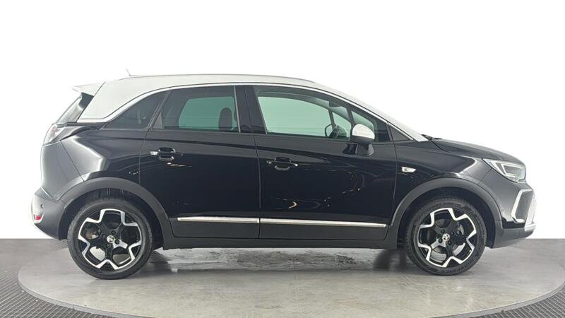 Vauxhall Crossland view 3