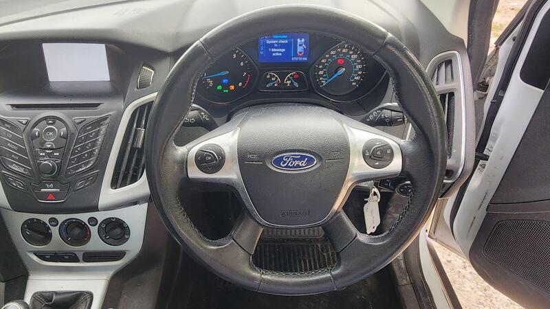 2014 Ford Focus — photo 19