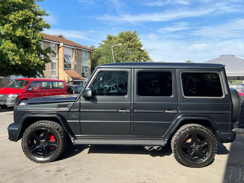Mercedes-Benz G-Class view 7