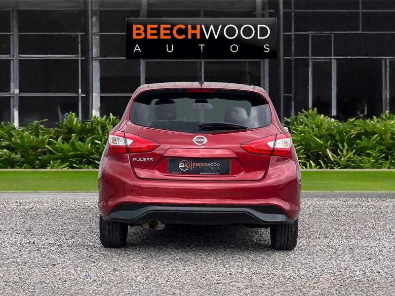 Nissan Pulsar view 4