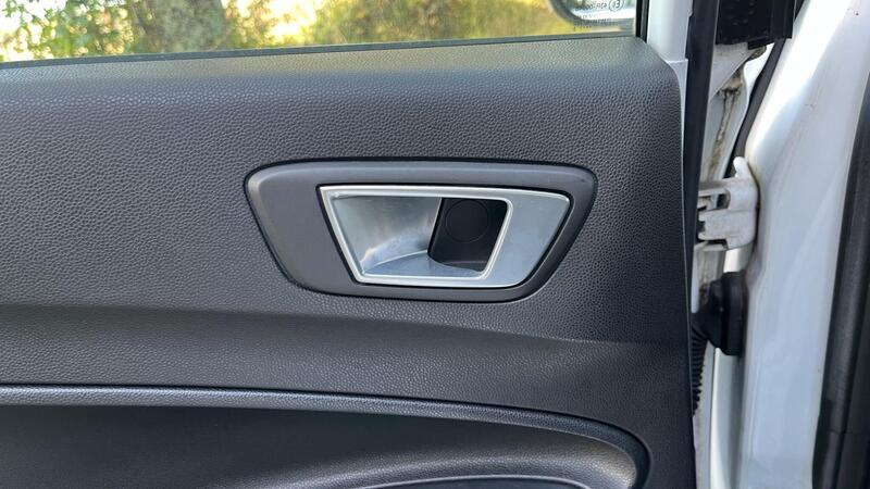 2013 Ford Fiesta — photo 49