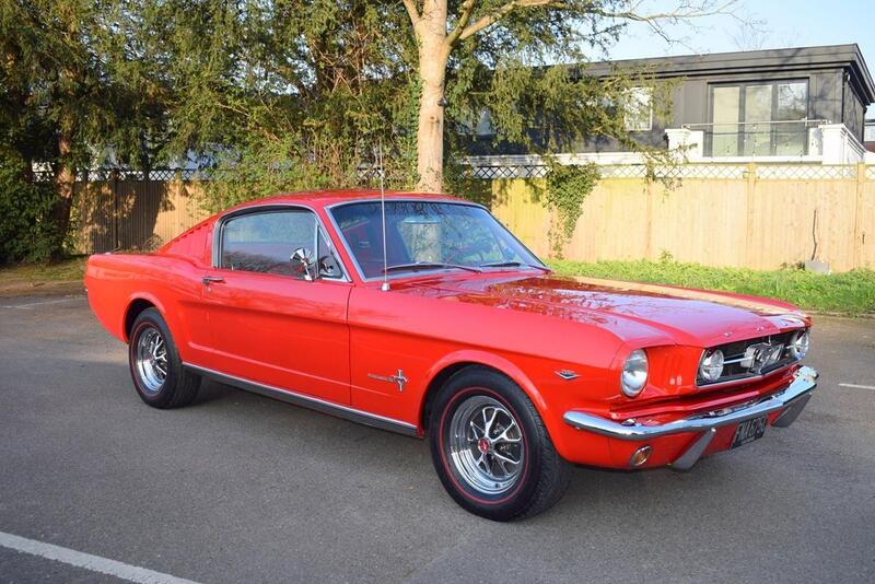 Ford Mustang main image