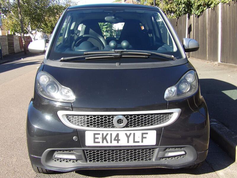 Smart fortwo — photo 1