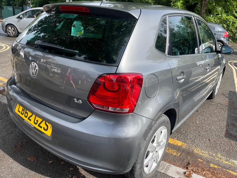 Volkswagen Polo view 5