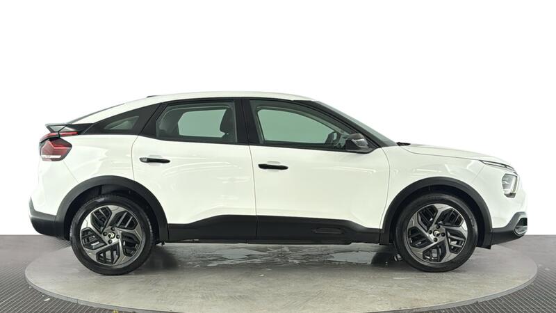 Citroen C4 view 3