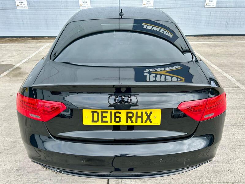 Audi A5 view 4