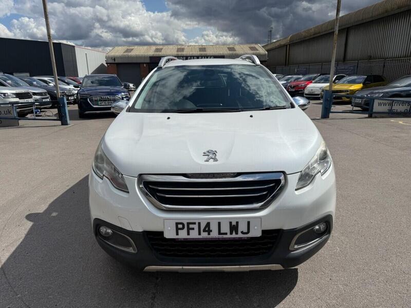Peugeot 2008 view 3
