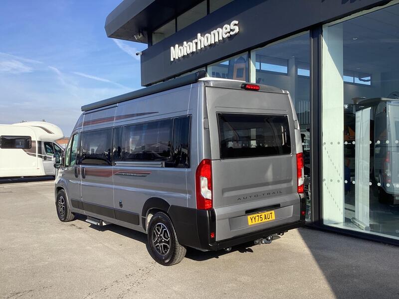 Auto-Trail V-Line 610 Sport — image 3