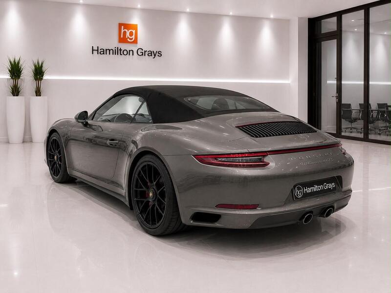 Porsche 911 view 2