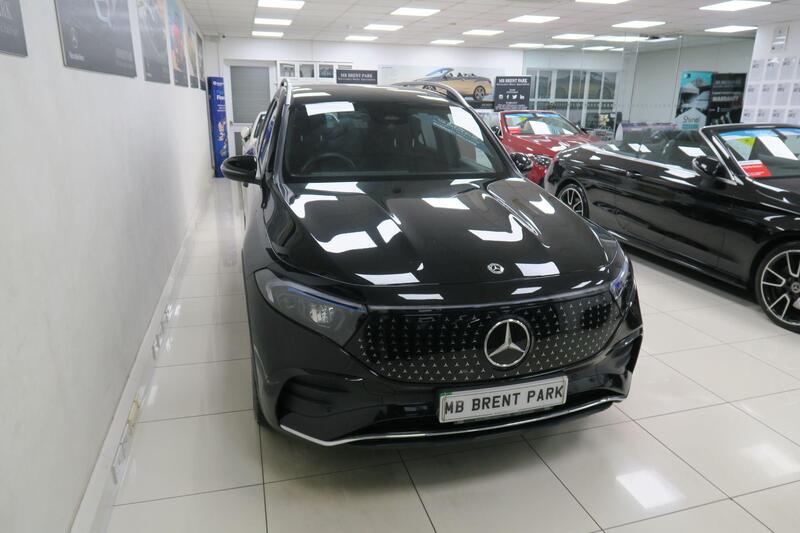 Mercedes-Benz 250 view 3