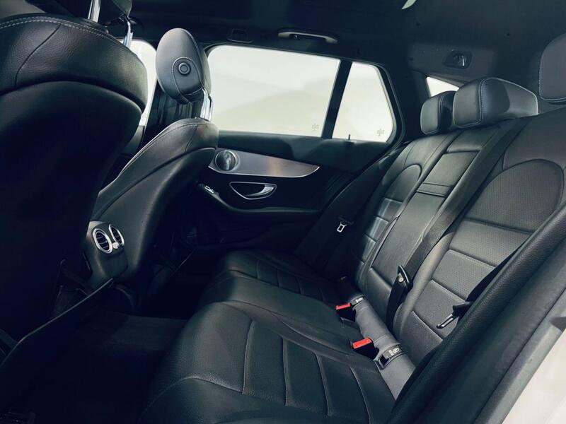 Mercedes-Benz C Class view 5