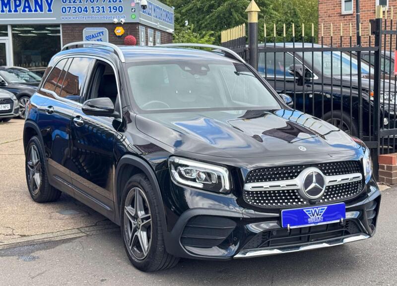 Mercedes-Benz Mercedes-Benz GLB view 6