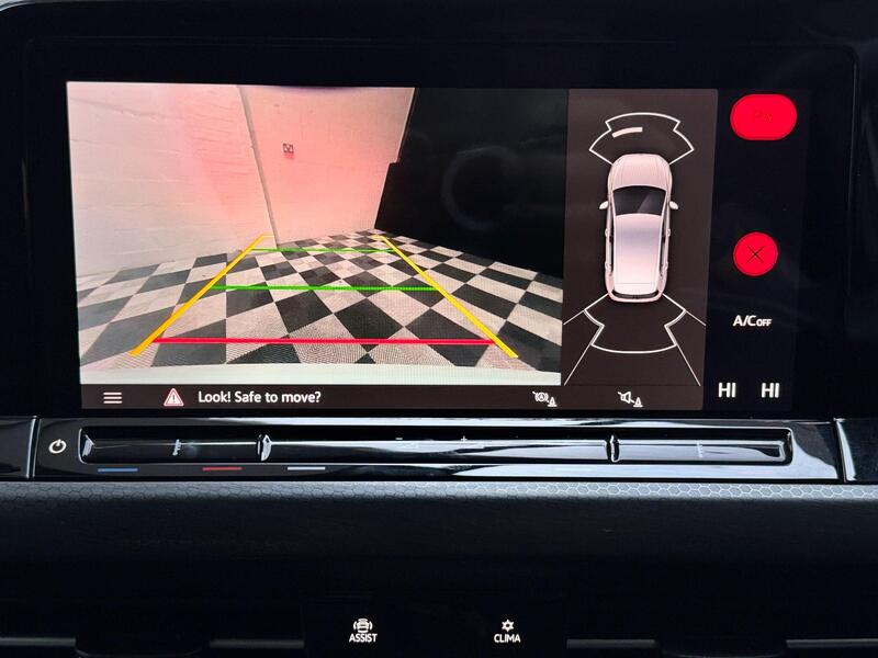 Volkswagen Golf view 40