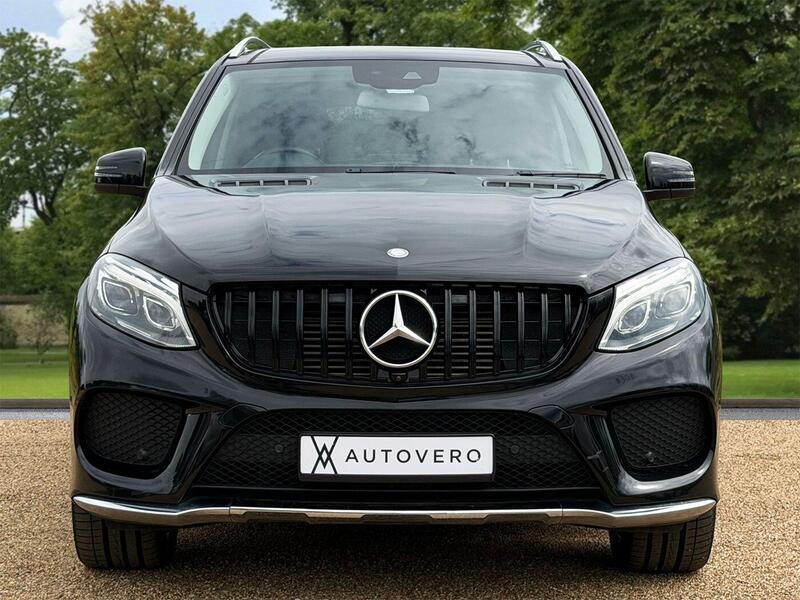 Mercedes-Benz Mercedes-Benz GLE view 2