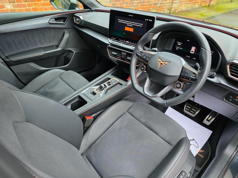 Cupra Leon view 5