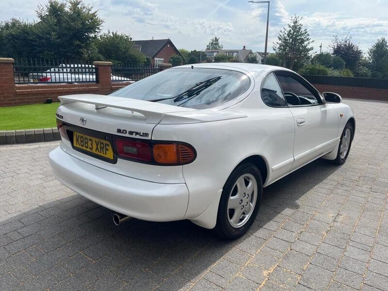 Toyota Celica view 4