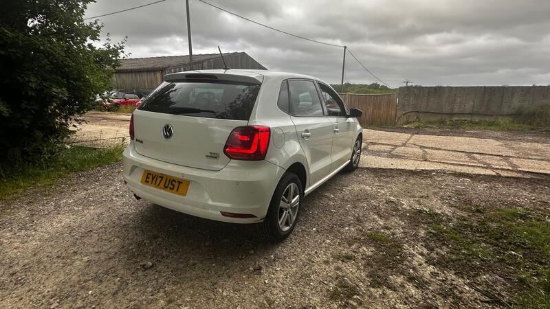 2017 Volkswagen Polo — photo 6