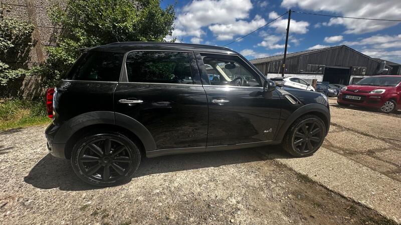 2013 MINI Countryman — photo 7