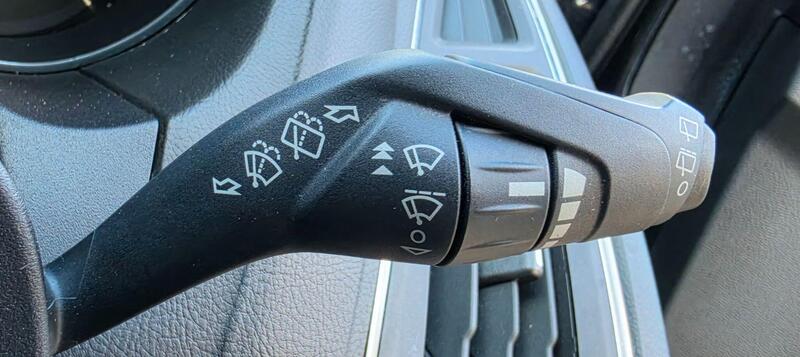 Ford Focus 1.6 Titanium Navigator Powershift Euro 5 5dr thumbnail 34