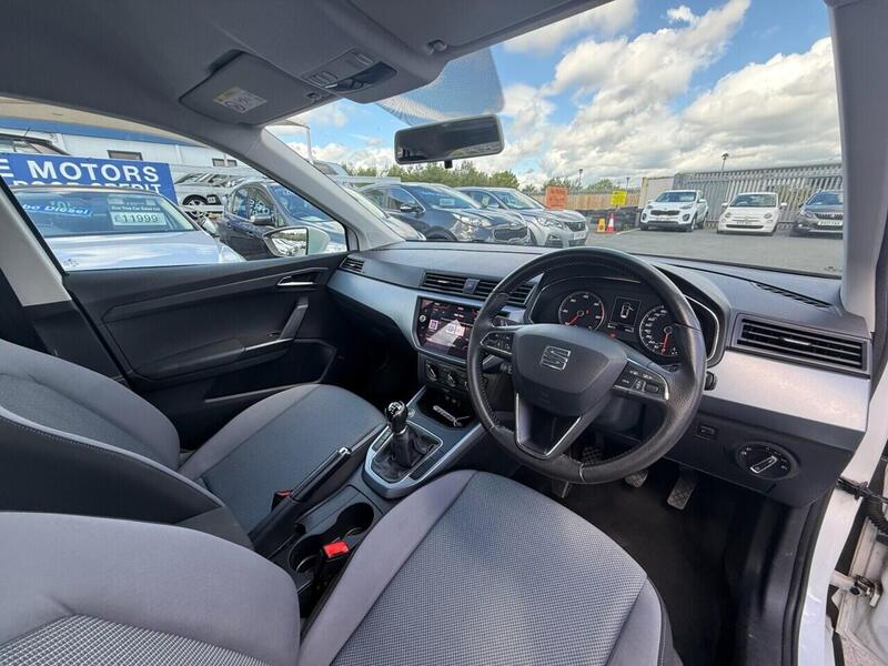 Seat Arona view 2