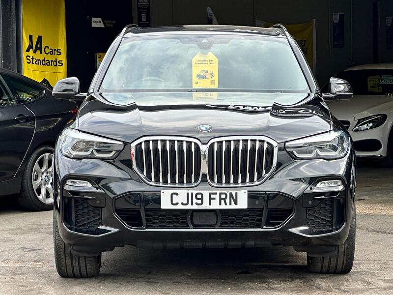 BMW X5 view 3