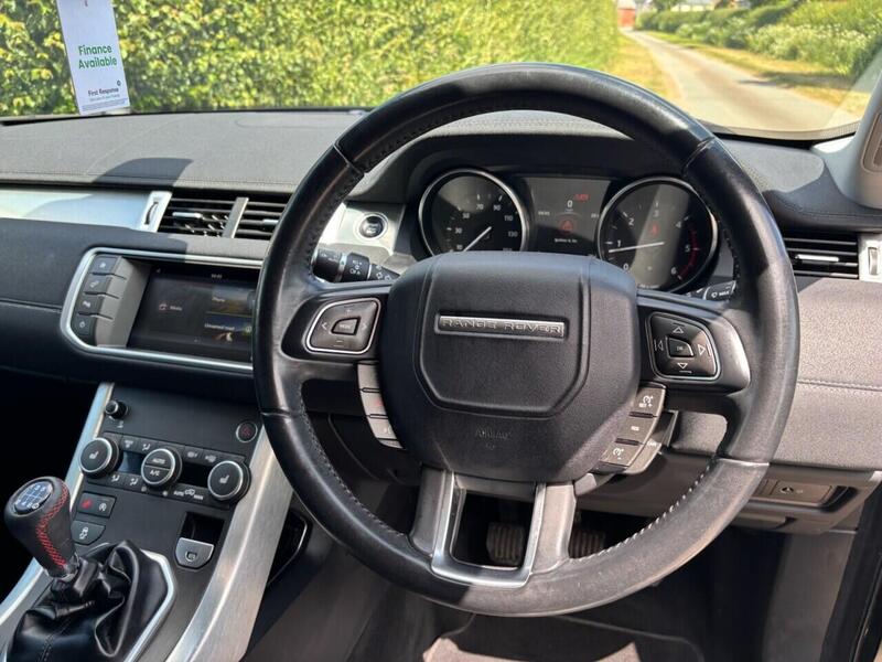 Land Rover Range Rover Evoque view 34