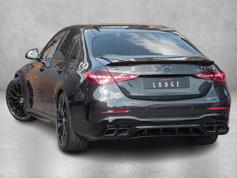 Mercedes-Benz C-Class view 5