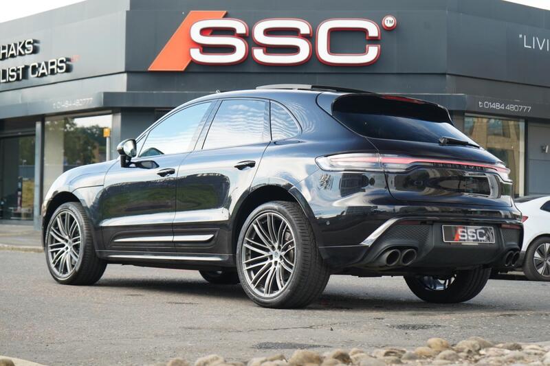 Porsche Macan view 2