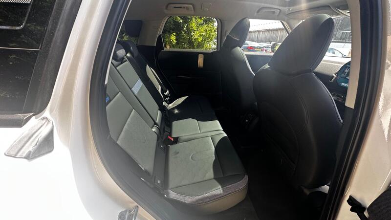 2025 MINI Countryman — photo 10