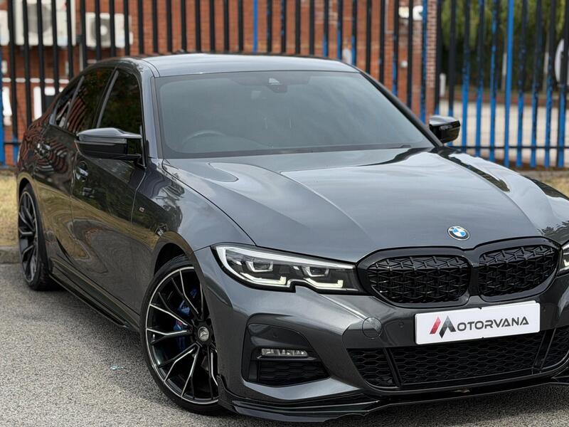 BMW 3 Series view 5