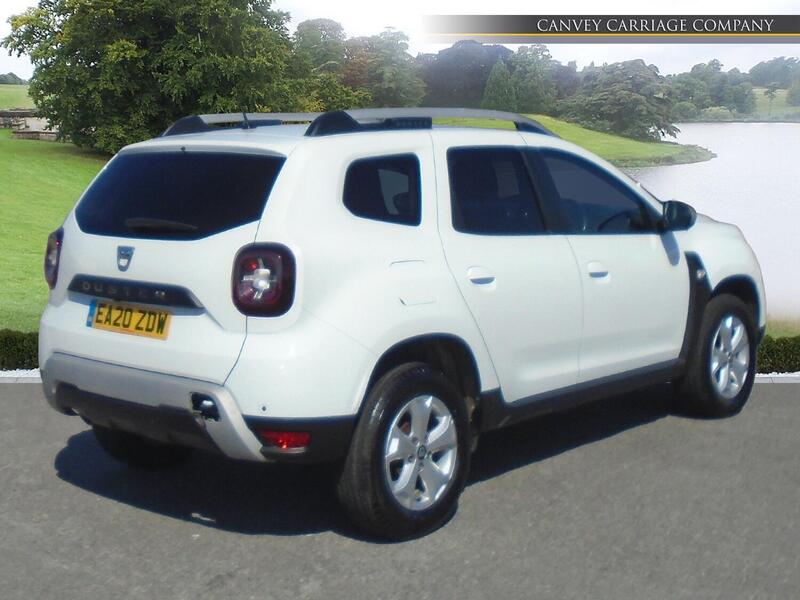 Dacia Duster view 3