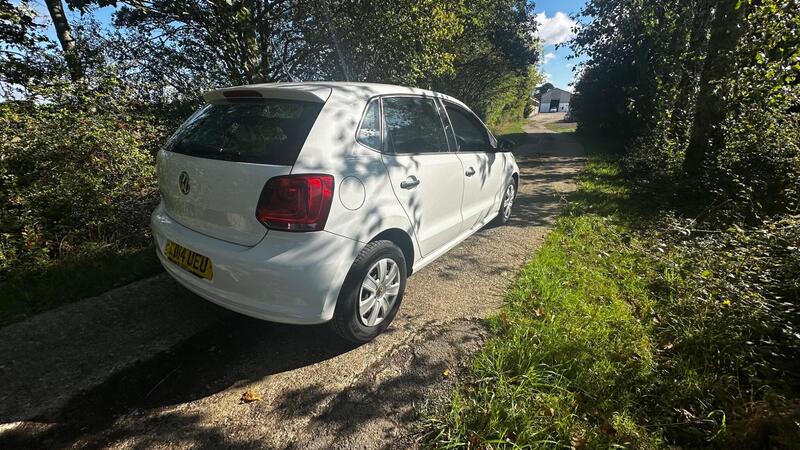 2014 Volkswagen Polo — photo 8