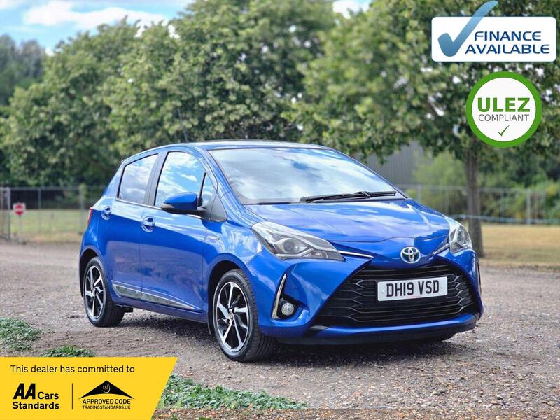 2019 Toyota Yaris in Blue for sale