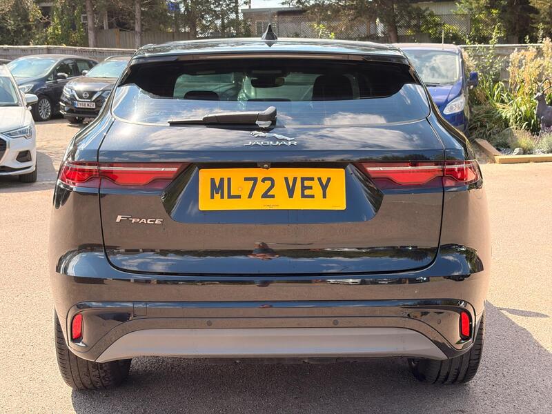 Jaguar F-Pace view 7