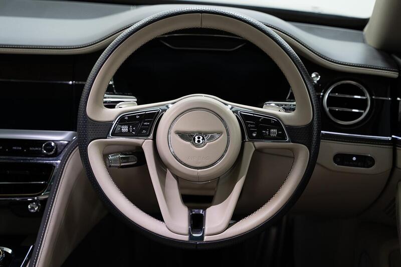 Bentley Flying Spur view 4