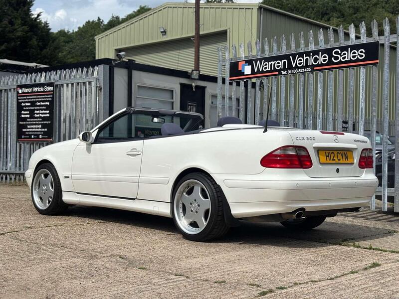 Mercedes-Benz CLK view 6