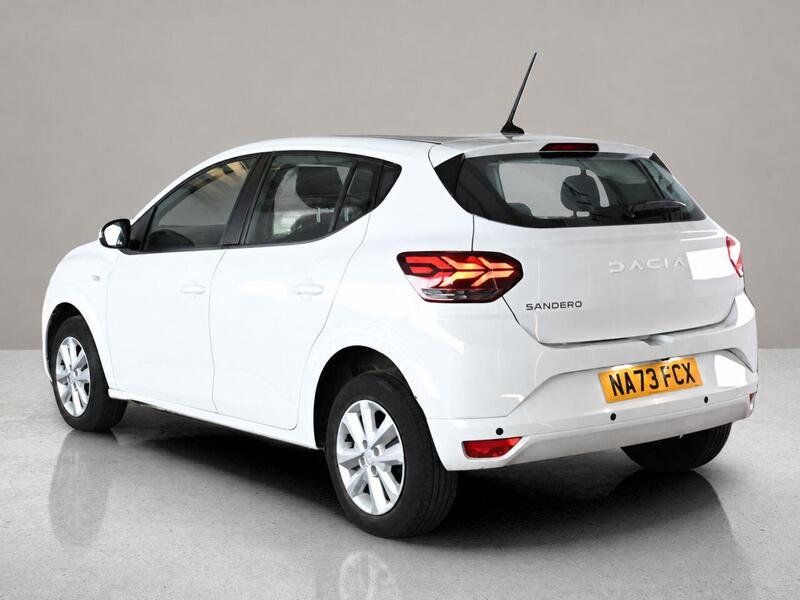 Dacia Sandero view 4