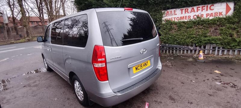 Hyundai I800 view 3