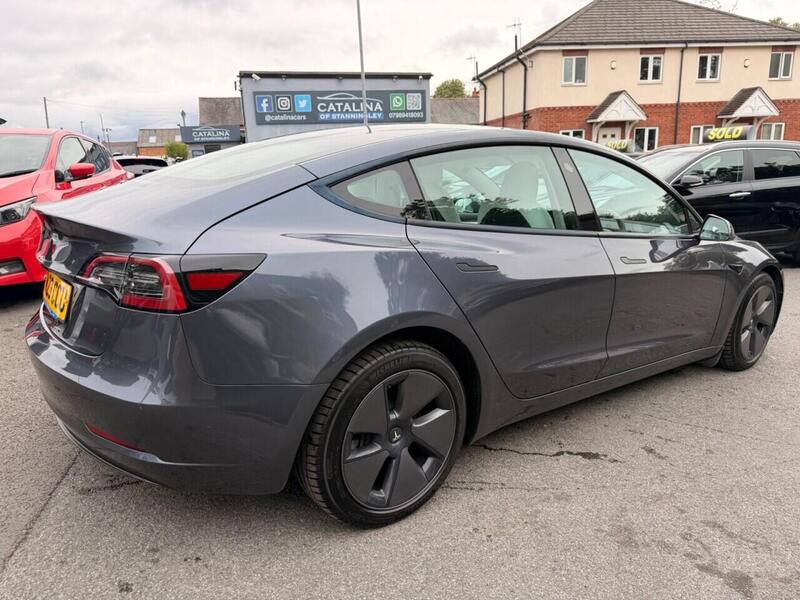 Tesla Model 3 view 7