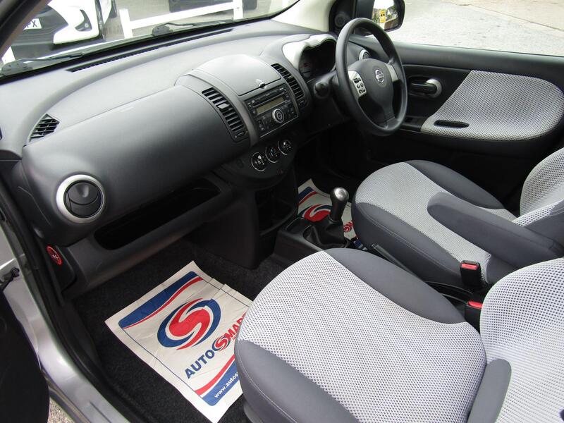 Nissan Note view 4