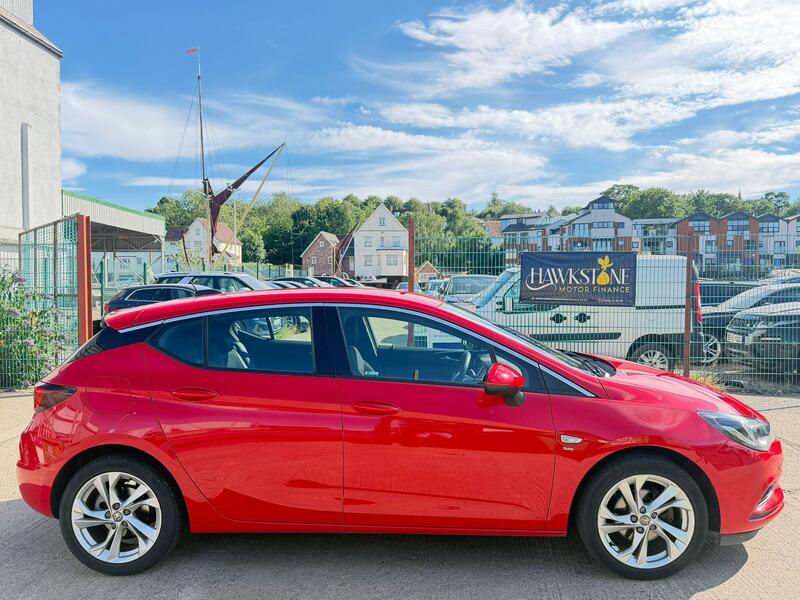 Vauxhall Astra view 2