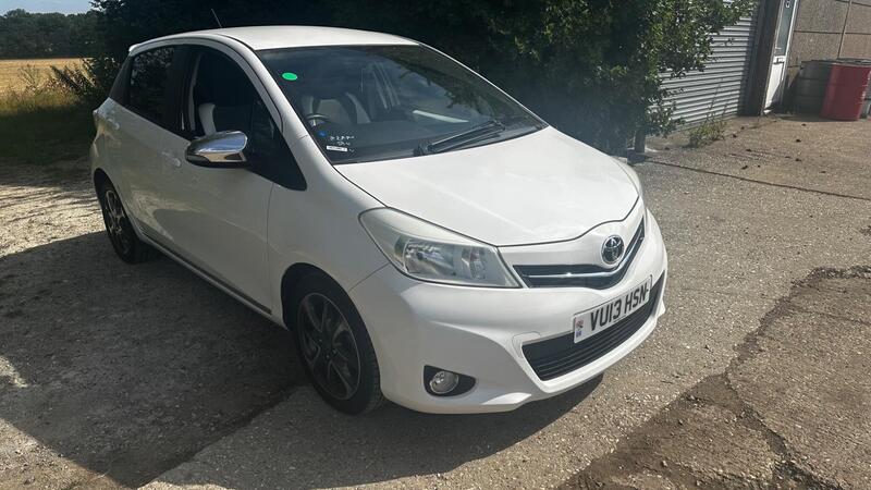 2013 Toyota Yaris 1.33 Dual VVT-i Trend Euro 5 5dr
