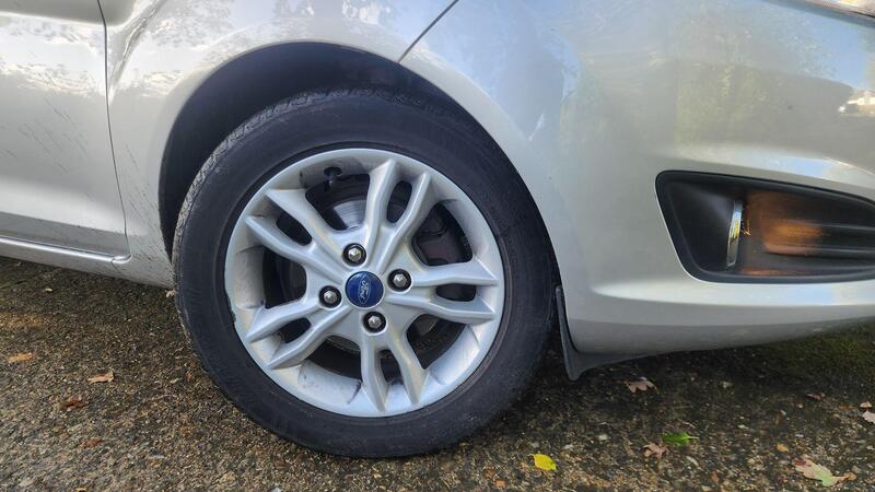 2015 Ford Fiesta — photo 53