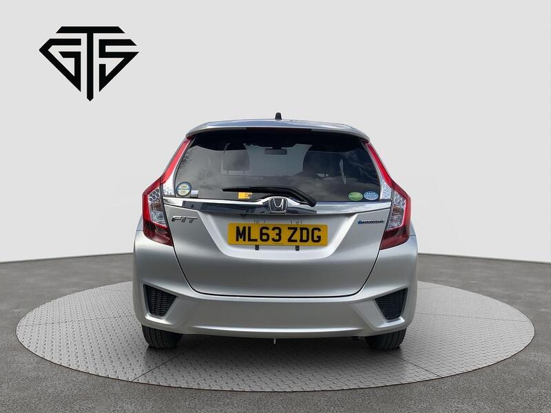 Honda Fit view 4